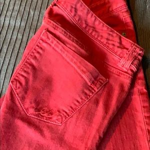 Red cropped jegging